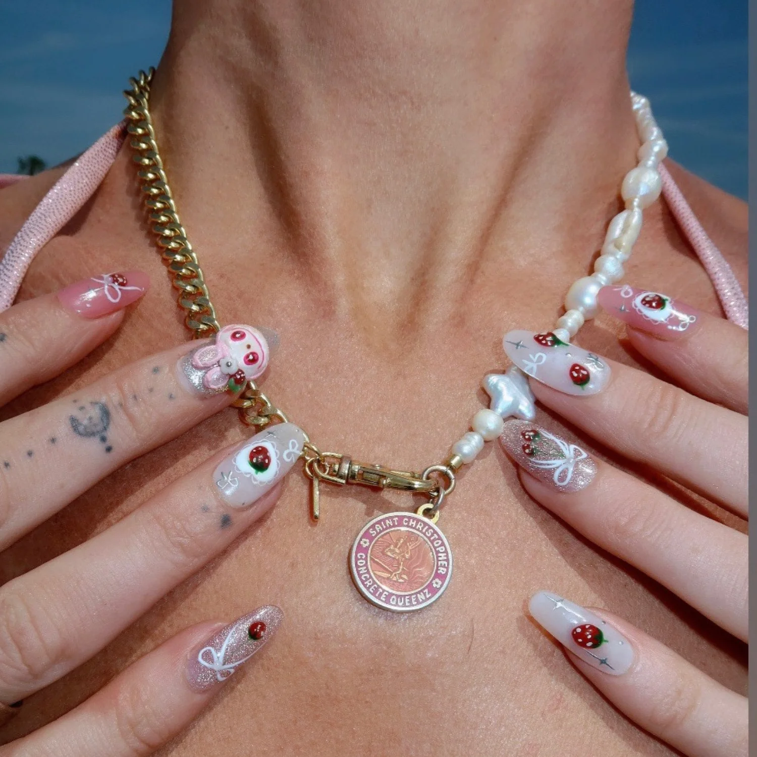 Concrete Queenz Choker - Image 3