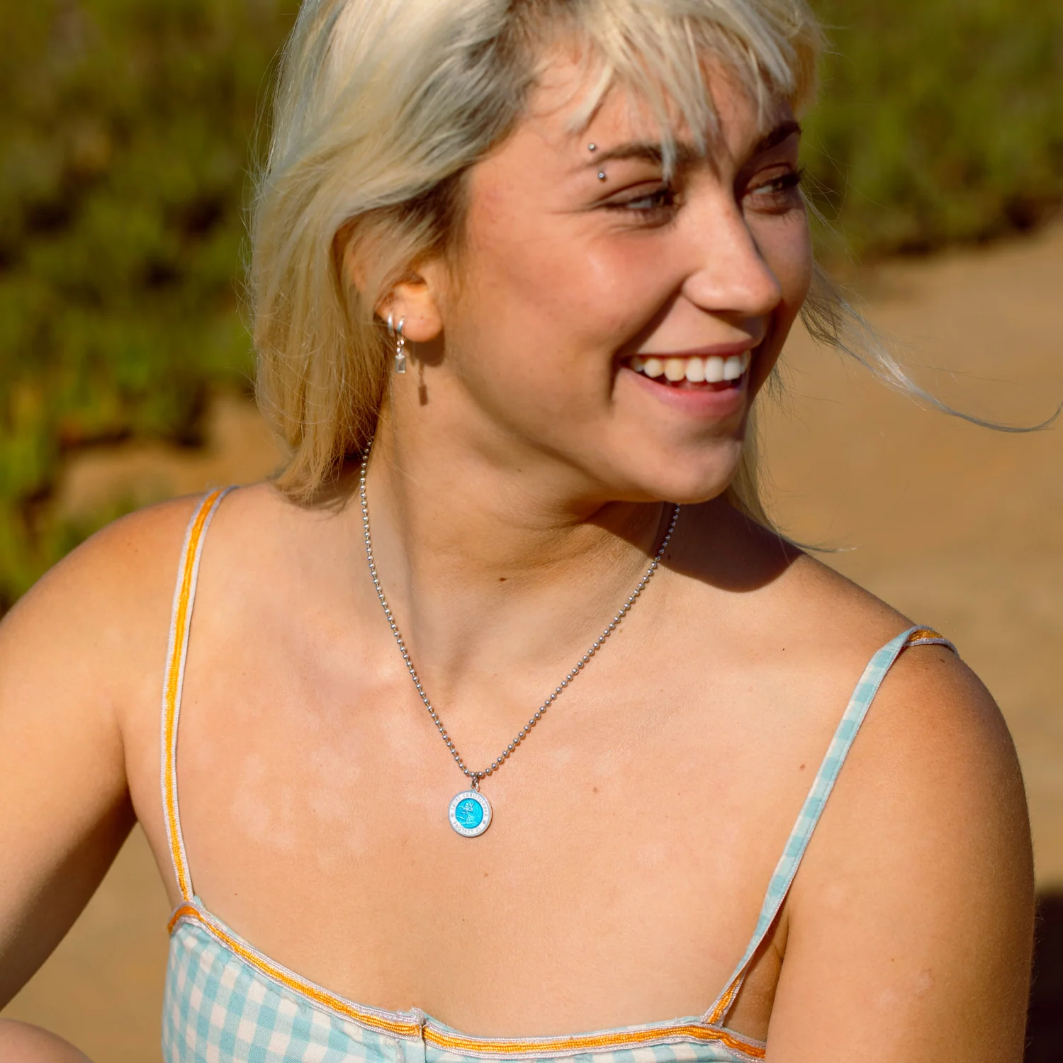 Medium - Aqua / White - Image 4