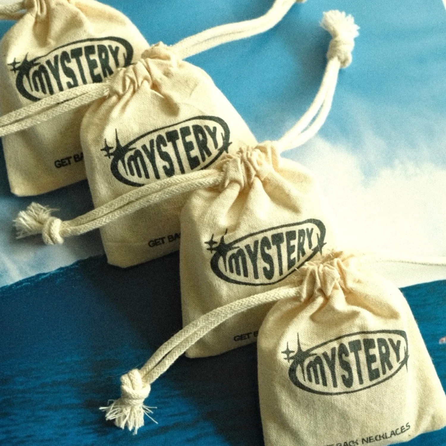 3 Small Mystery Necklaces - Image 4